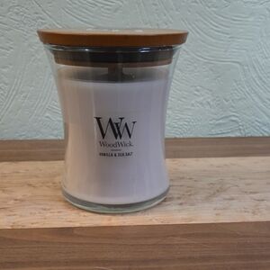 WoodWick Vanilla Sea Salt Candle Medium Hourglass candle.
